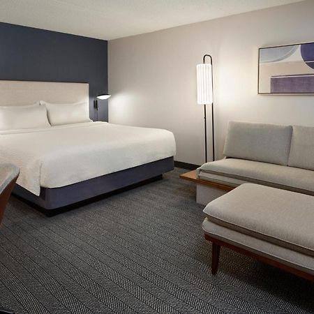 Courtyard By Marriott Toronto Mississauga/Meadowvale Hotel Kültér fotó