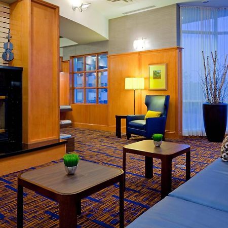 Courtyard By Marriott Toronto Mississauga/Meadowvale Hotel Kültér fotó