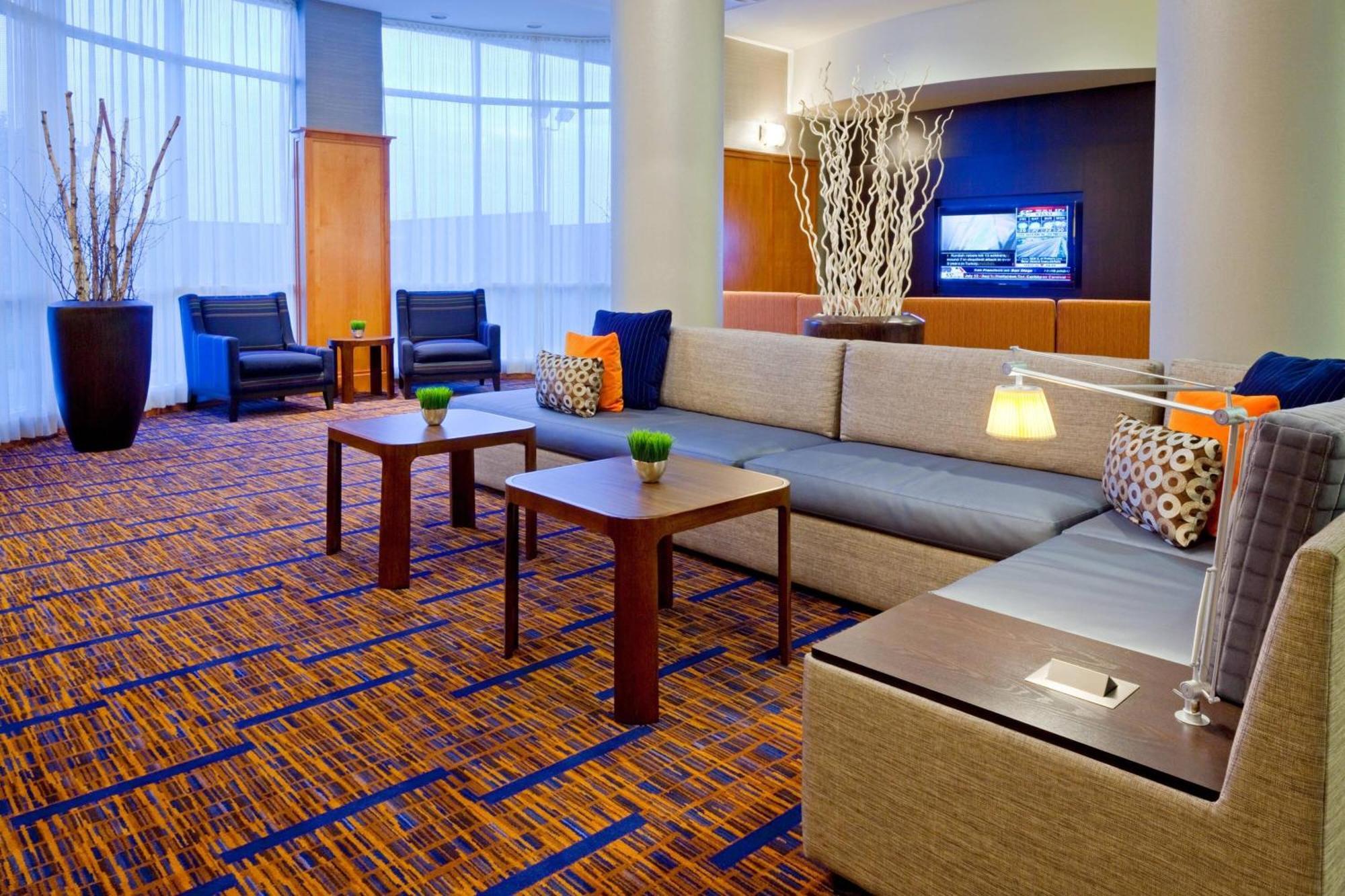 Courtyard By Marriott Toronto Mississauga/Meadowvale Hotel Kültér fotó